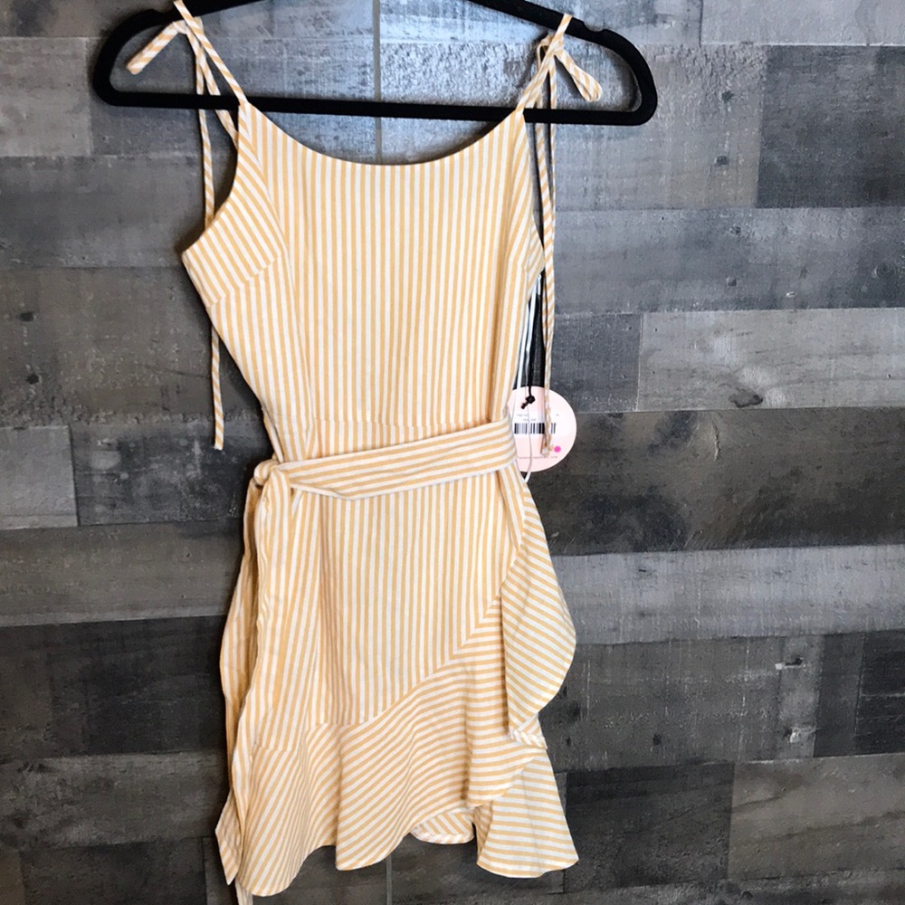 NWT! Yellow and white stripe summer dress